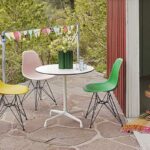 Eames Plastic Chair DSR