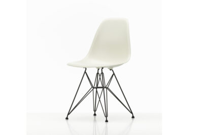 Eames Plastic Chair DSR