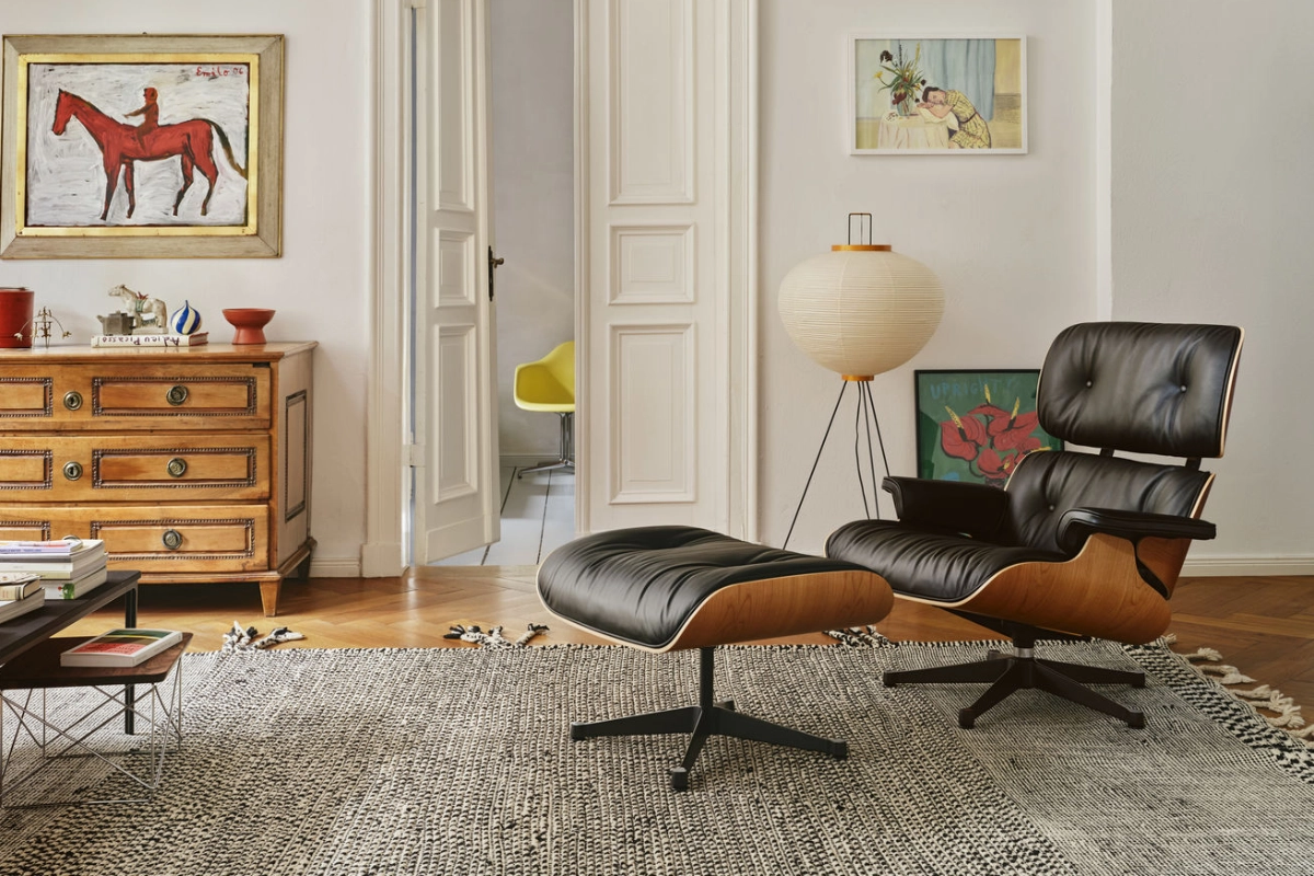 vitra Lounge Chair