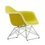 vitra Eames Plastic Arm Chair LAR